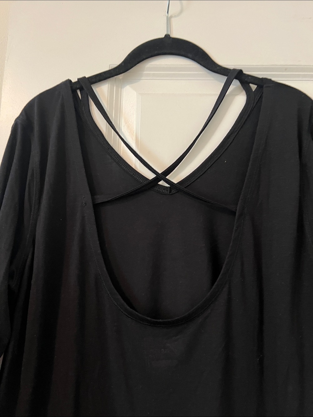 Lot of 2 Old Navy Active Long-Sleeve Tops - Picture 7 of 9